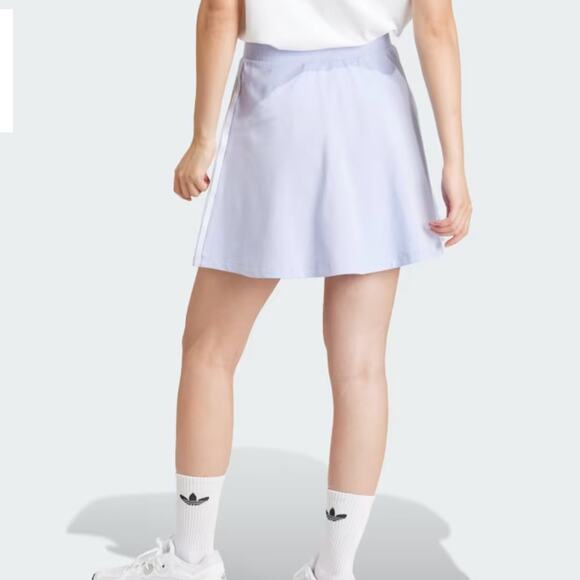 ADIDAS Adicolor 3-Stripes Mini Skirt in lilac NEW Size small - Picture 2 of 15